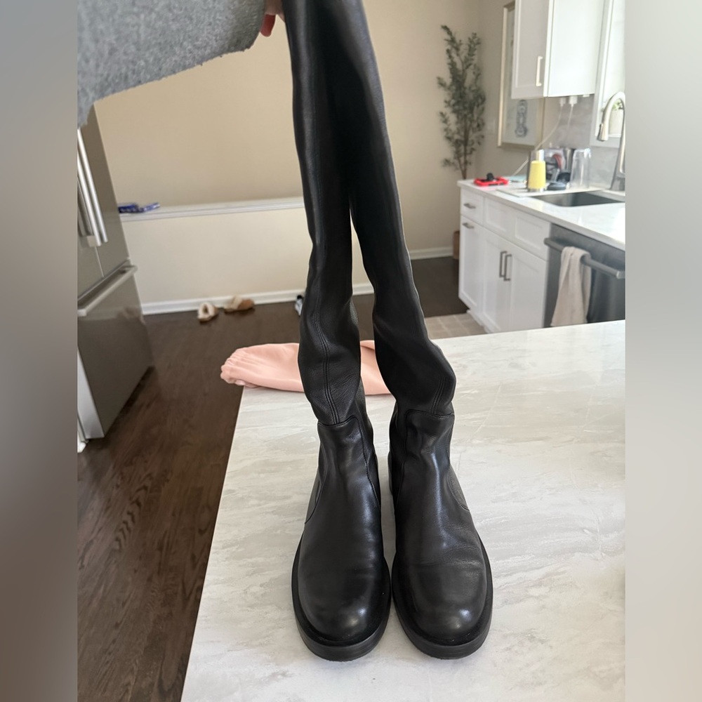Stuart Weitzman Slouch Boots - Black - size 7.5 - like new